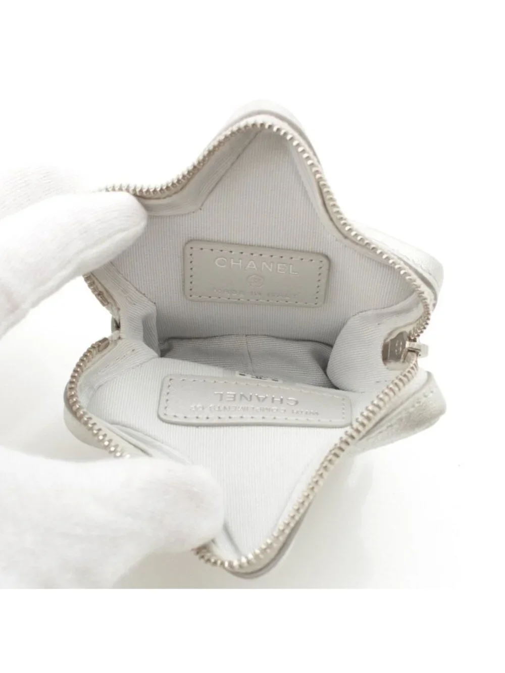 Chanel Lambskin CC Logo Quilted Star Coin Purse Pouch Silver